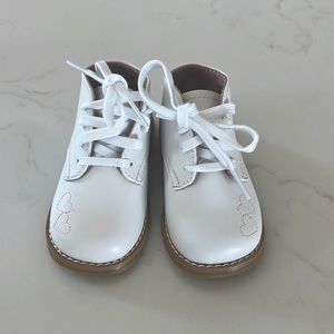 Footmates, Tammy boot size 3.5